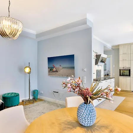 Magnolia Apartment